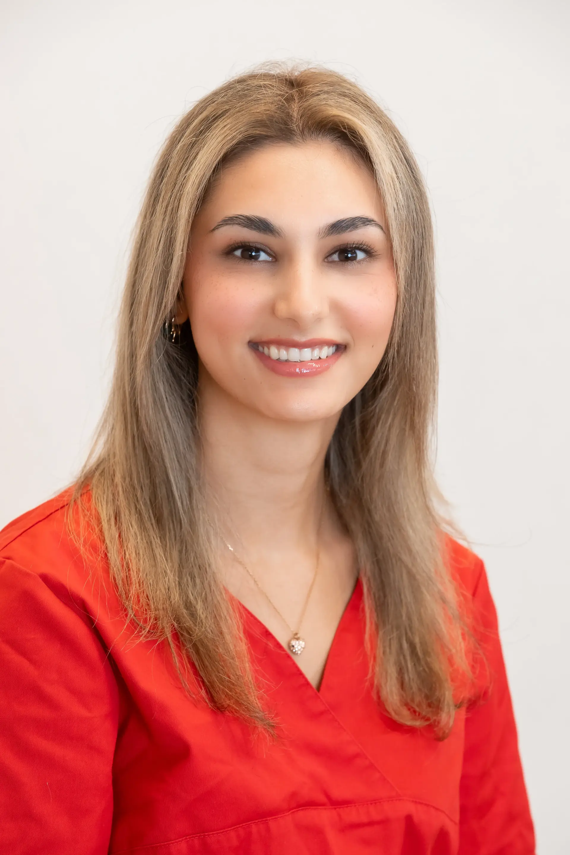 Jasmin Daassi – Dentalassistentin