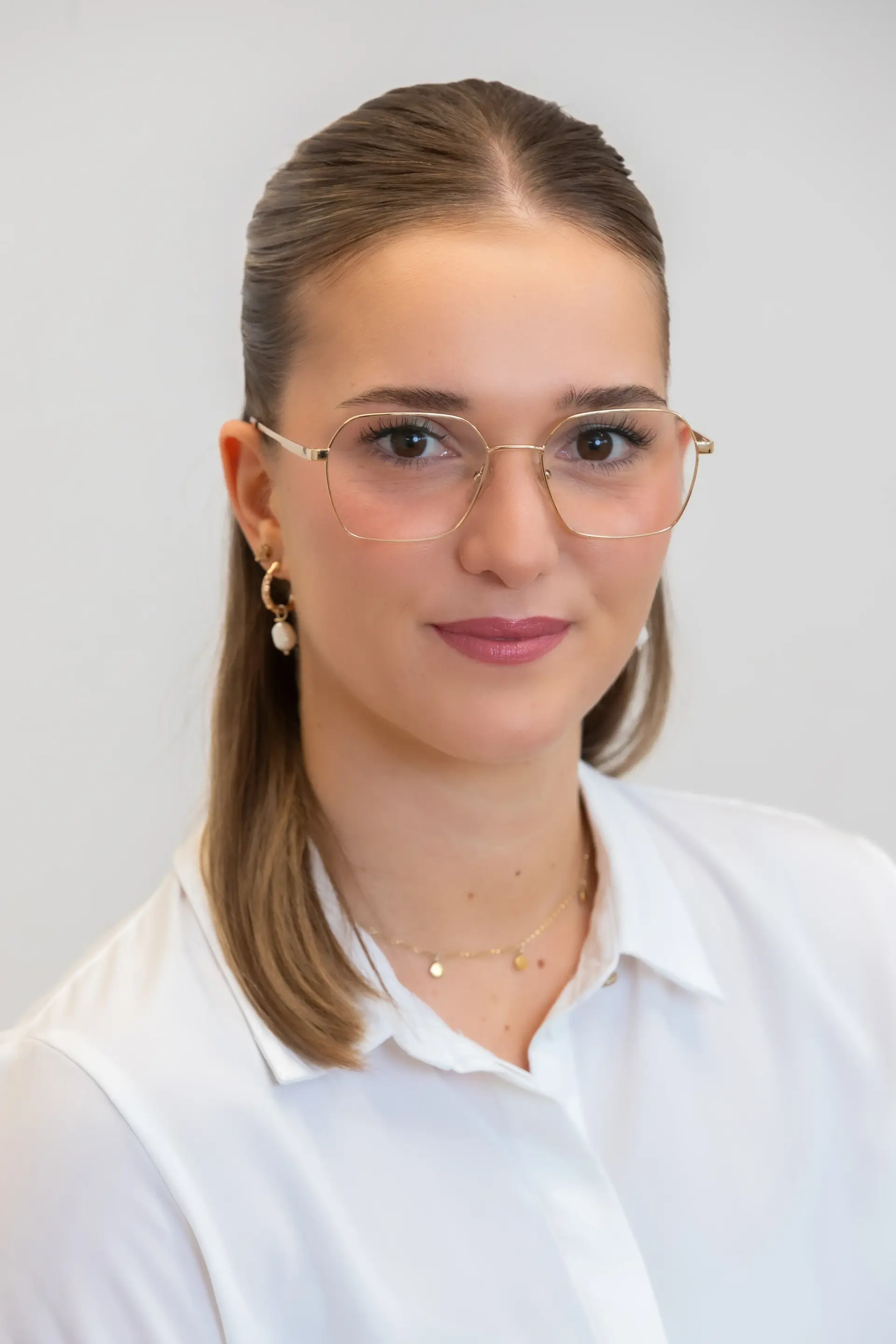 Andrina Engeler – Leitung Privatapotheke, Pharma-Assistentin